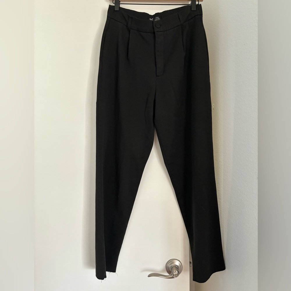 Woman’s Zara pants